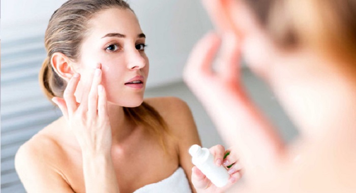 hướng dẫn cách chăm sóc da sau khi nặn mụn